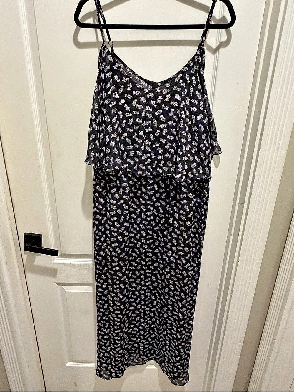 Vincent Camuto - Pineapple Print Maxi Dress Size Large Like New